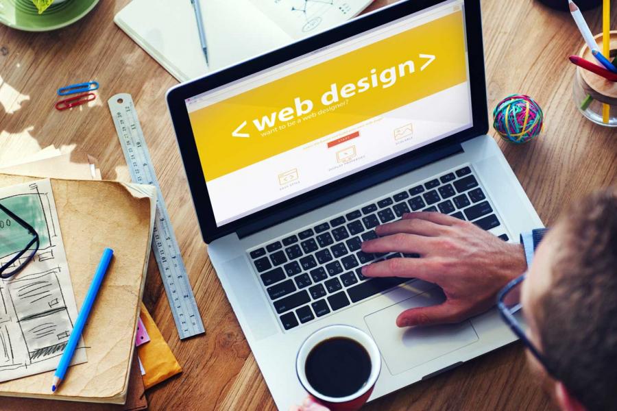 Drag and Drop, Open Source, Bespoke Design, Which Is For Me?